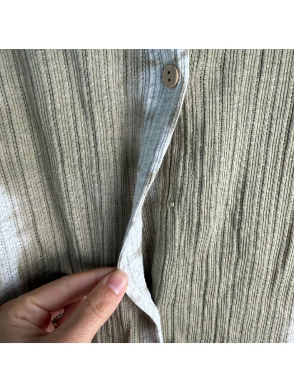 Free People Intimately NWT Little Dream Sleep Top Sage Combo S *MISSING BUTTON* - Picture 6 of 9